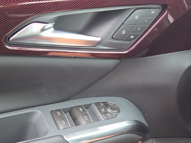 New 2027 Chevrolet Traverse RS w/ LPO, Floor Liner Package AWD/4WD image 28