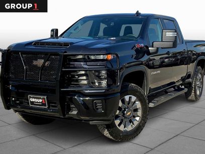Used 2024 Chevrolet Silverado 2500 Custom w/ Custom Value Package