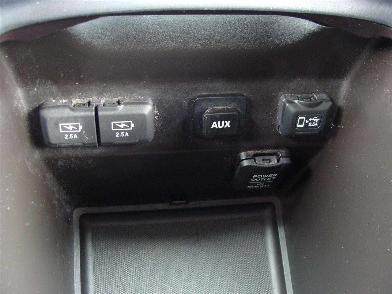 Used 2020 Acura MDX w/ Technology Package AWD/4WD image 26