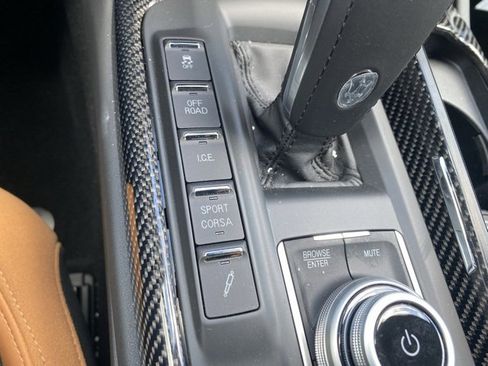 New 2024 Maserati Levante Trofeo image 35