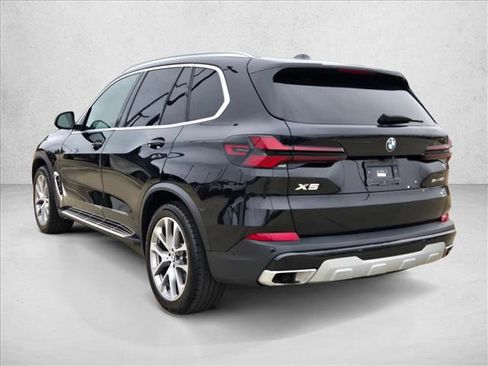 Used 2024 BMW X5 sDrive40i w/ Premium Package RWD image 8