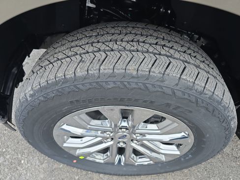 New 2025 Ford F150 Lariat w/ Equipment Group 501A Mid image 11