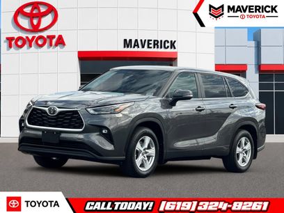 Used 2025 Toyota Highlander LE