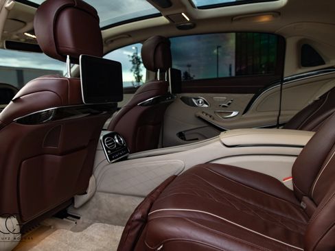 Used 2018 Mercedes-Benz Maybach S 650 image 32