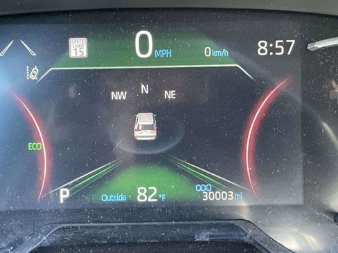 Used 2024 Toyota RAV4 LE FWD image 32