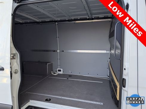 Used 2023 Mercedes-Benz Sprinter 144 Cargo image 13