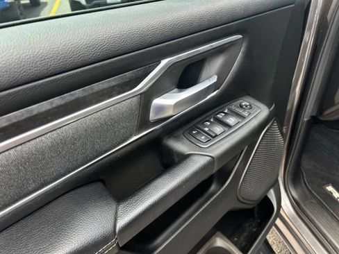 Used 2019 RAM 1500 Big Horn AWD/4WD image 26