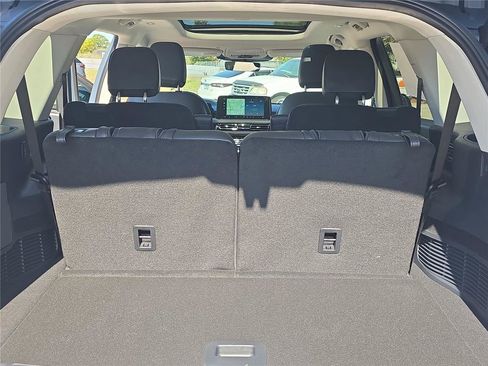 New 2026 Lincoln Aviator 2WD w/ Jet Appearance Package image 26