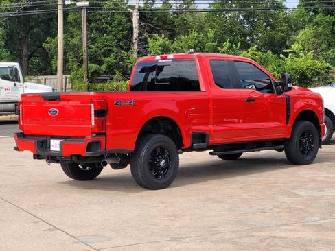 Used 2024 Ford F250 XL w/ STX Appearance Package AWD/4WD image 4