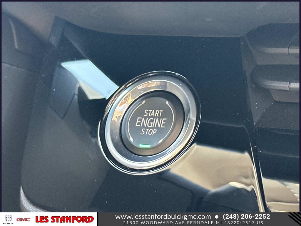 Used 2025 Buick Envision Avenir AWD/4WD image 28