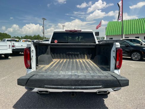 Used 2023 GMC Sierra 1500 AT4 w/ AT4 Premium Package AWD/4WD image 22