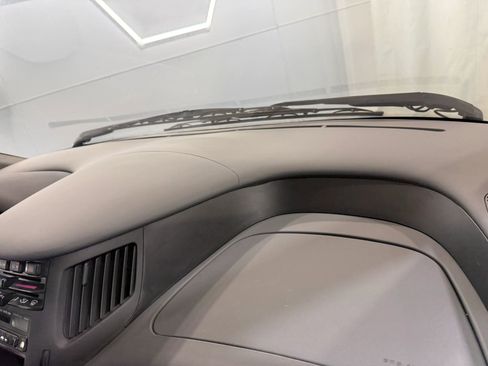 Used 1995 Toyota Previa DX image 30