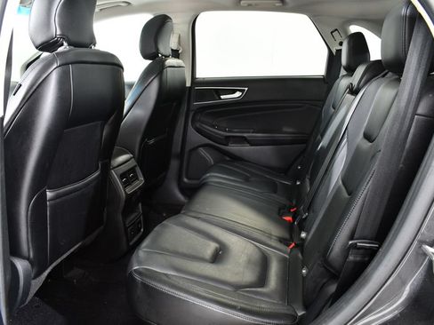 Used 2015 Ford Edge Titanium w/ Equipment Group 301A AWD/4WD image 16