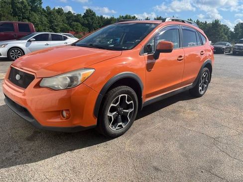 Used 2013 Subaru Crosstrek 2.0i Premium w/ Popular Pkg 2 AWD/4WD image 1