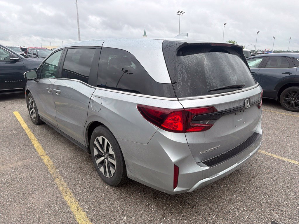 Used 2025 Honda Odyssey EX-L image 8