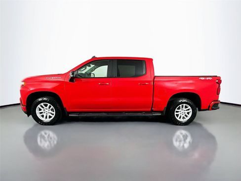 Used 2021 Chevrolet Silverado 1500 RST w/ Convenience Package II AWD/4WD image 6