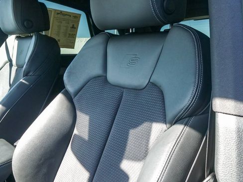 Used 2021 Audi SQ5 Premium w/ Convenience Package image 21