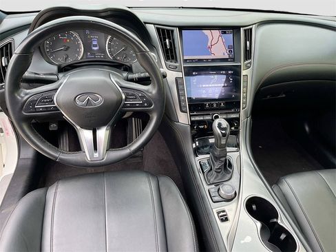 Used 2021 INFINITI Q60 3.0t Luxe w/ Essential Package image 23