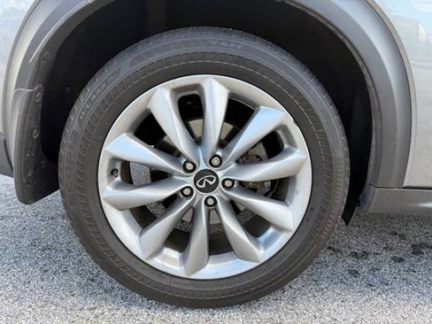 Certified 2022 INFINITI QX50 Luxe AWD/4WD image 24