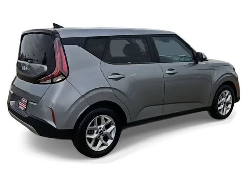 Used 2024 Kia Soul LX w/ Option Group 015 image 8
