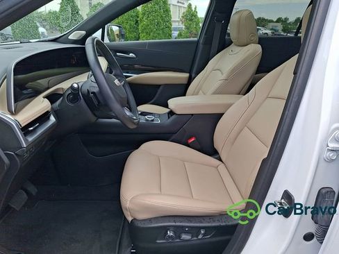 Certified 2024 Cadillac XT4 Premium Luxury AWD/4WD image 14