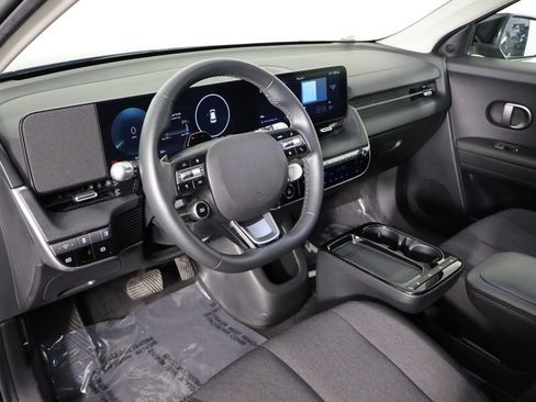 Used 2025 Hyundai Ioniq 5 SE RWD image 24