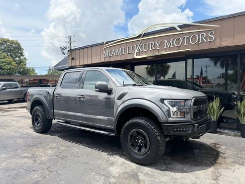 Used 2018 Ford F150 Raptor w/ Equipment Group 802A Luxury AWD/4WD image 3