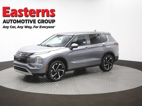 Used 2024 Mitsubishi Outlander SE FWD image 55
