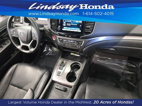 Used 2023 Honda Passport EX-L image 11