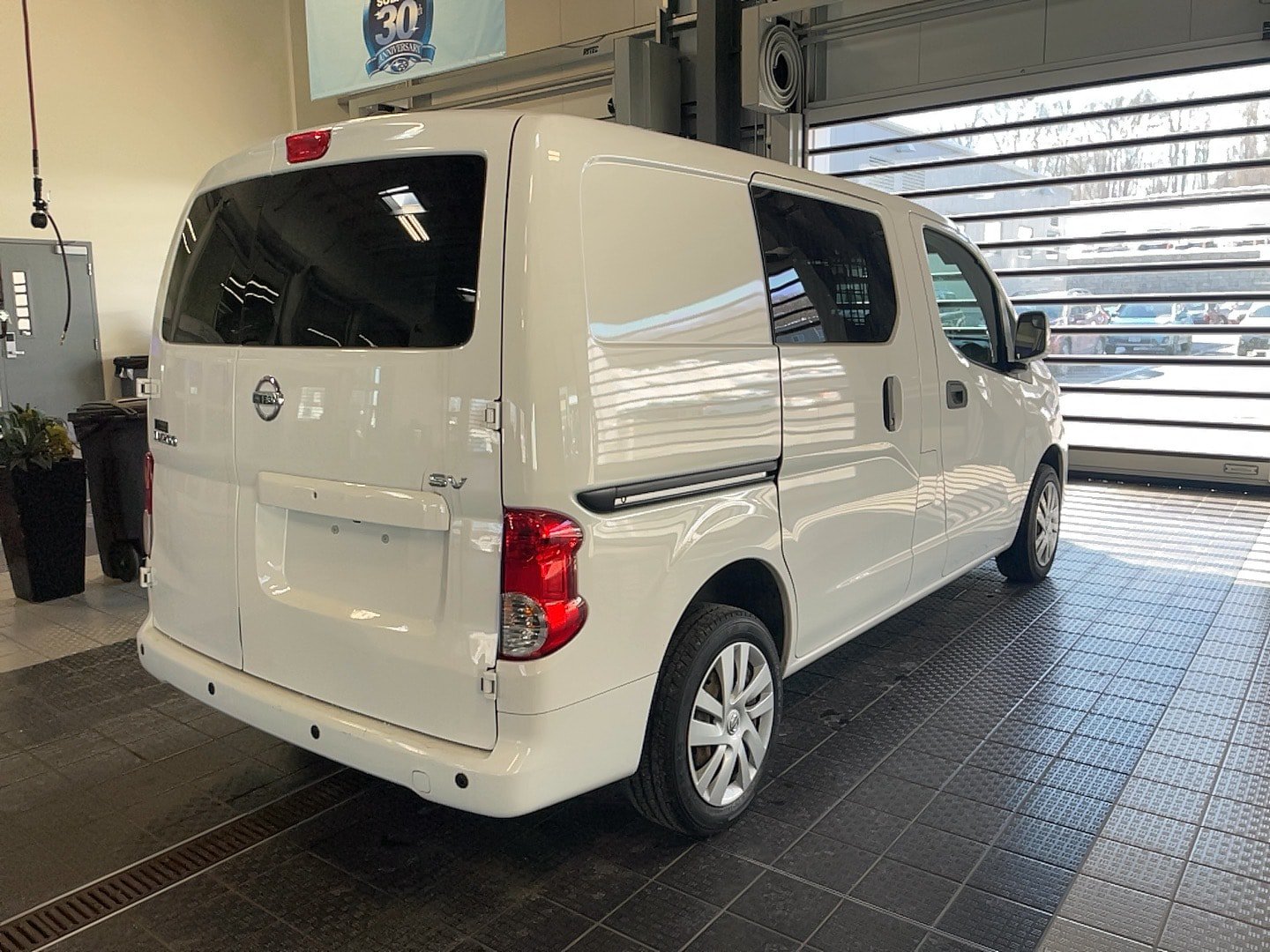 Used 2021 Nissan NV200 SV w/ Sliding Door Glass Package FWD image 20