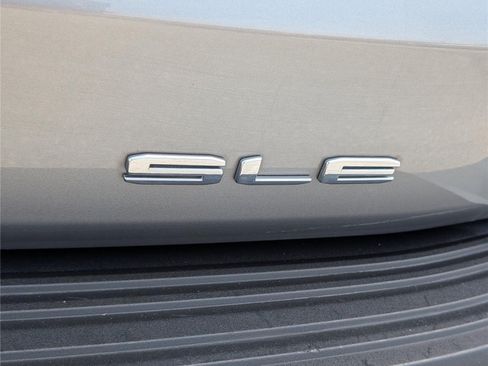 Used 2023 GMC Yukon SLE w/ Gmc Pro Safety Plus Package RWD image 10