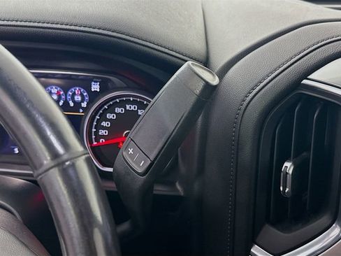 Used 2020 Chevrolet Silverado 2500 LTZ w/ Technology Package image 18