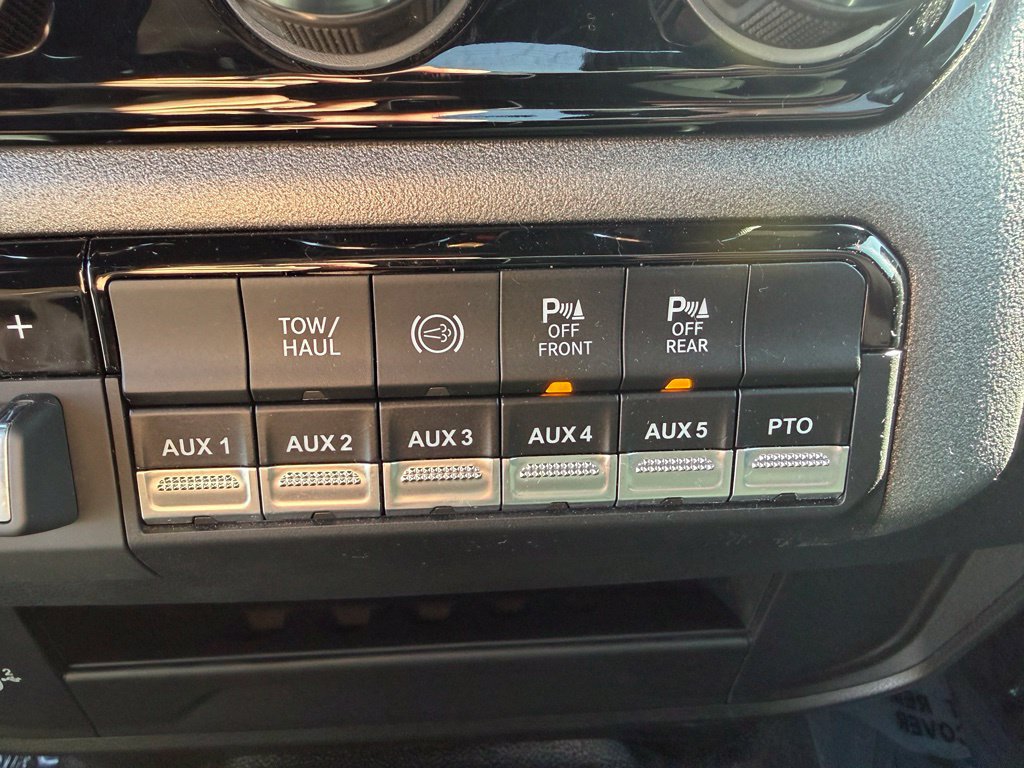 Used 2025 RAM 5500 Tradesman AWD/4WD image 8