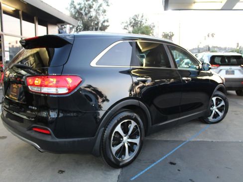Used 2016 Kia Sorento EX FWD image 5