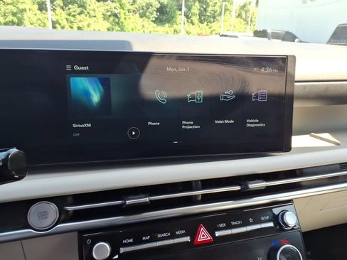 Used 2025 Hyundai Tucson SEL FWD image 11