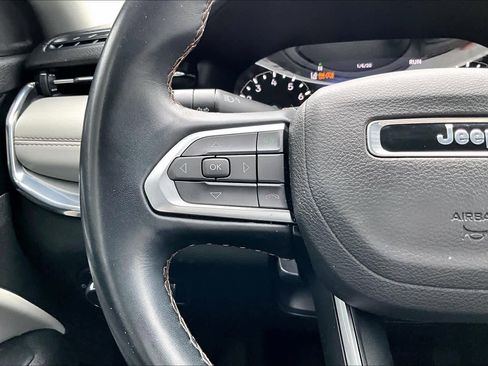 Used 2022 Jeep Compass Limited image 24