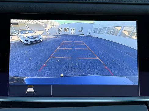 Certified 2025 Cadillac XT5 Premium Luxury image 20