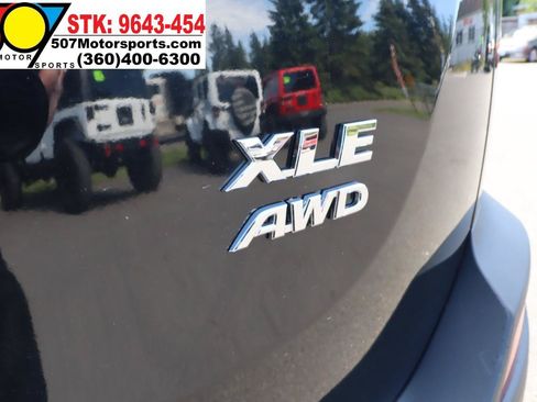 Used 2013 Toyota RAV4 XLE AWD/4WD image 16