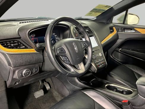 Used 2016 Lincoln MKC Select w/ Select Plus Package FWD image 16
