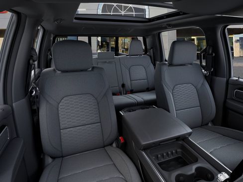 New 2026 RAM 1500 Big Horn AWD/4WD image 16