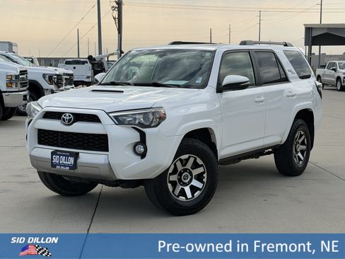 Used 2019 Toyota 4Runner TRD Off-Road Premium AWD/4WD image 1