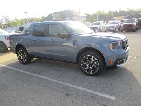 New 2026 Ford Maverick Lariat AWD/4WD image 1