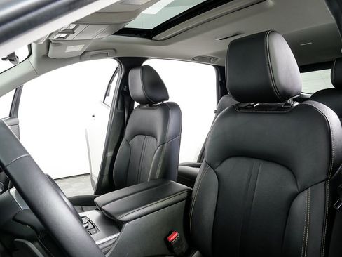 Used 2024 MAZDA CX-90 3.3 Turbo w/ Preferred Plus image 5