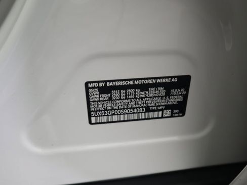 Certified 2025 BMW X3 xDrive30i w/ Premium Package image 36