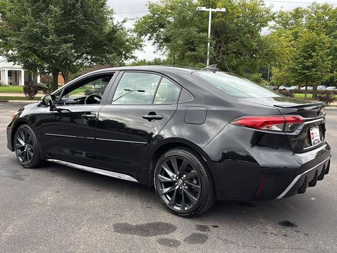 Used 2024 Toyota Corolla XSE FWD image 20