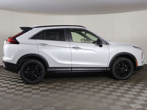 New 2026 Mitsubishi Eclipse Cross Black Edition AWD/4WD image 17