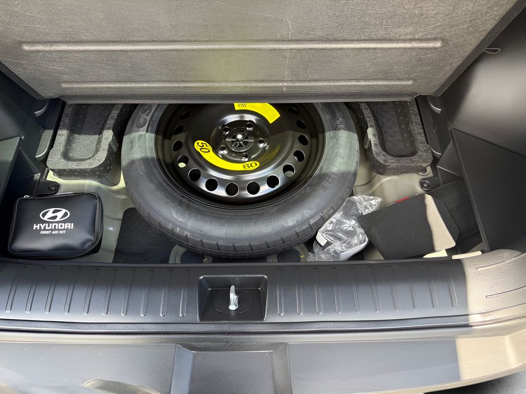 Used 2025 Hyundai Tucson SEL AWD/4WD image 69