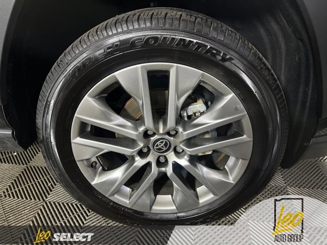 Used 2025 Toyota RAV4 Limited w/ Weather Package AWD/4WD image 27