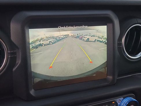 Used 2022 Jeep Wrangler Unlimited Sahara 4xe w/ Cold Weather Group image 22