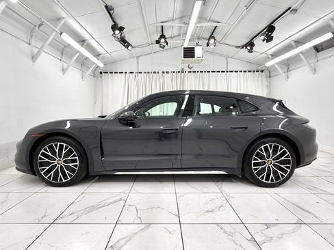 Certified 2023 Porsche Taycan 4 Cross Turismo image 15